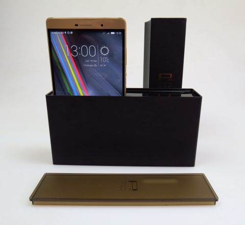 Huawei P8 Max scos din cutie