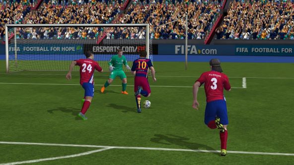 Review FIFA 15 Ultimate Team New Season, prezentat pe Lenovo Yoga Tab 3 Pro