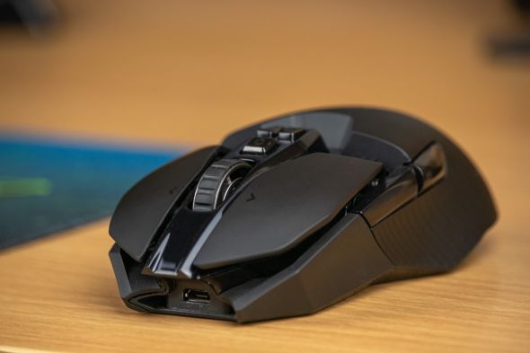 Logitech G903