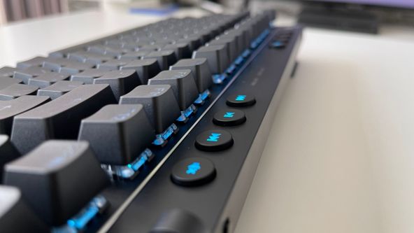 Logitech G Pro X TKL LIGHTSPEED