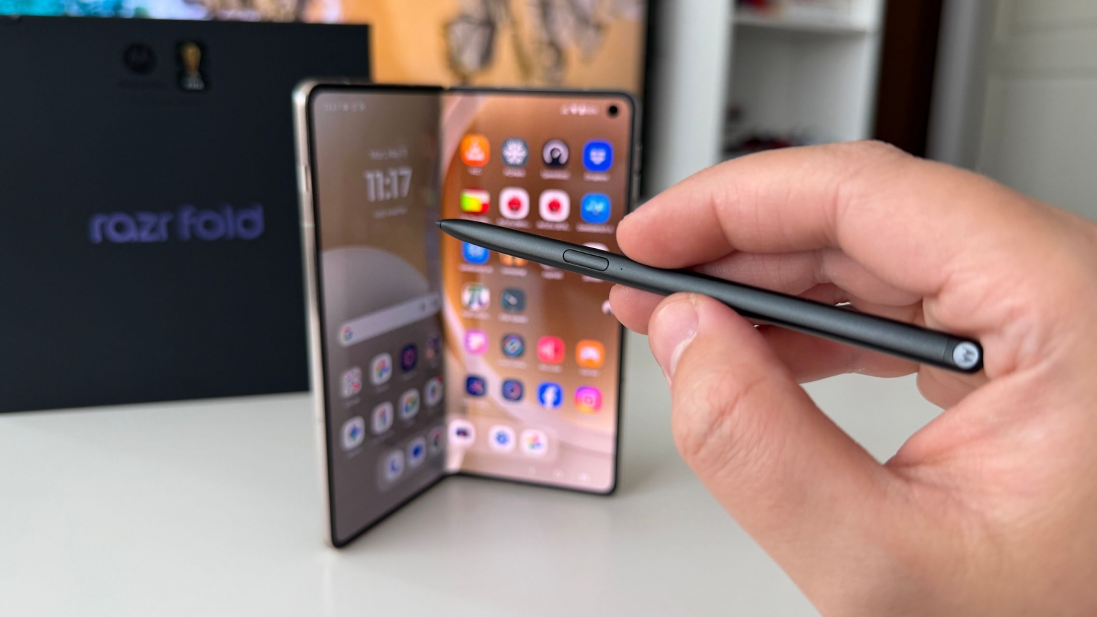 RAZR Fold