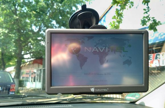 NAVITEL E700 Navigator