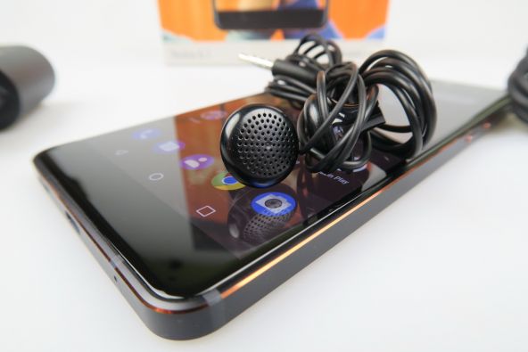 Castile lui Nokia 6.1