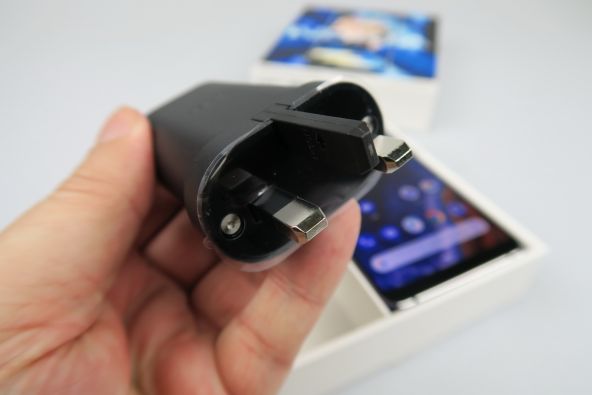 Încărcător Nokia 9 Pureview