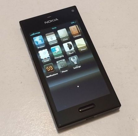 Nokia Ion Mini