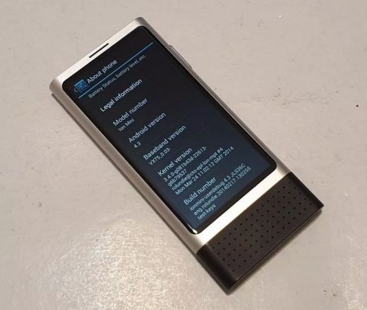 Nokia Ion Mini