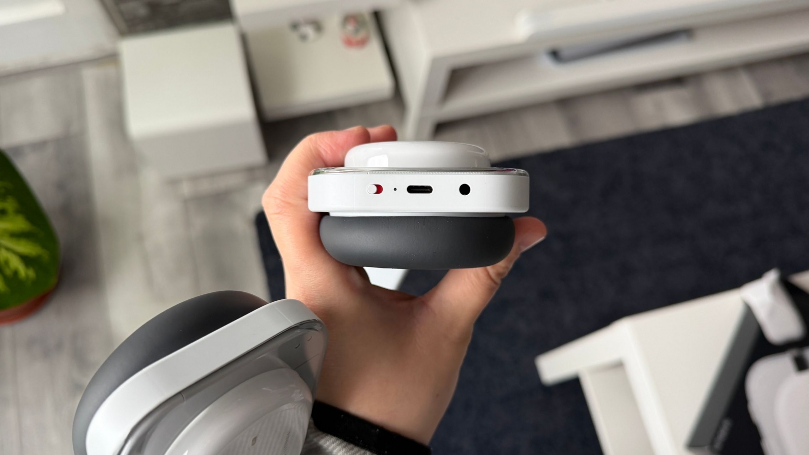 Nothing Headphone (a)