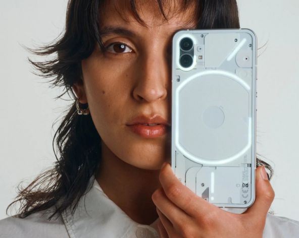 Nothing Phone (1)