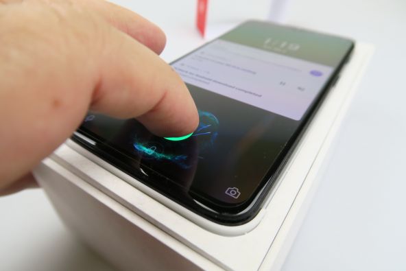 OnePlus 6T scanner de amprente