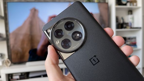 OnePlus 12