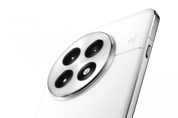 OnePlus 13