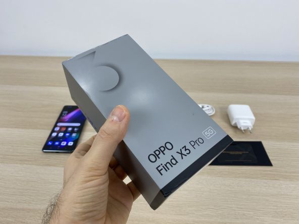 Oppo Find X3 Pro unboxing