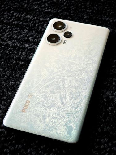 POCO F5