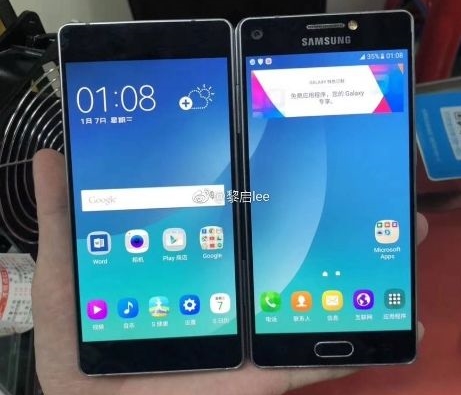 Telefon pliabil Samsung