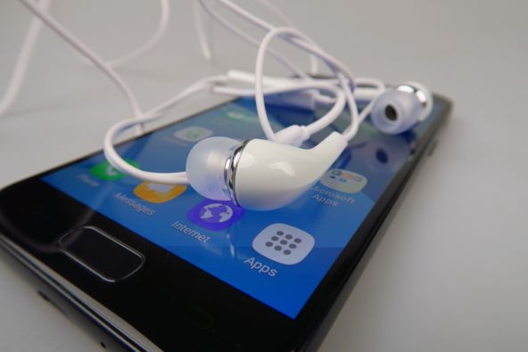 Casti Samsung Galaxy A3 (2017)