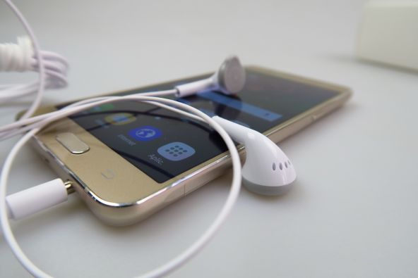 Castile lui Samsung Galaxy J5 (2016)