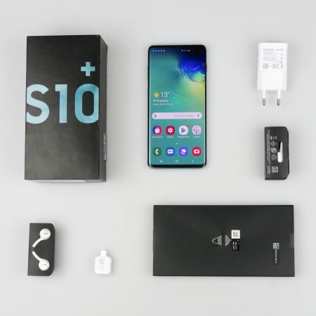 Samsung Galaxy S10+, conținutul cutiei