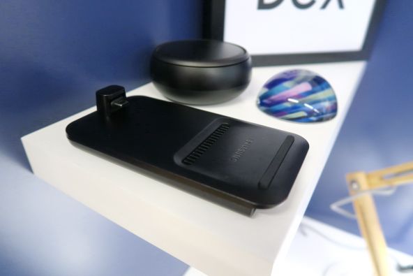 Samsung Galaxy S9+ DeX Pad 2