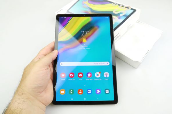 Samsung Galaxy Tab S5e scos din cutie