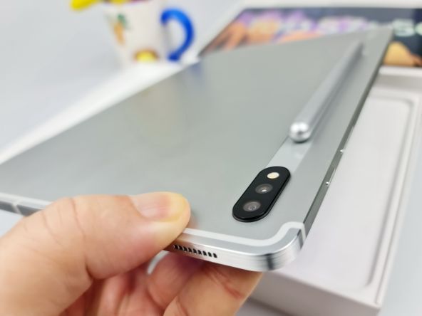 Samsung Galaxy Tab S7+ 5G unboxing