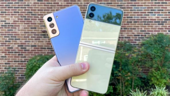 Samsung Galaxy Z Flip 3