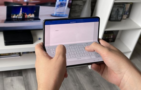 Galaxy Z Fold4