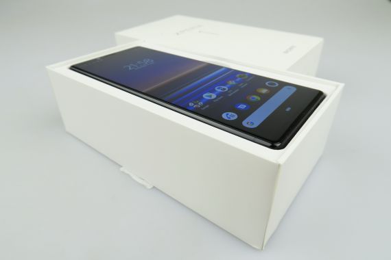 Sony Xperia 1 Unboxing
