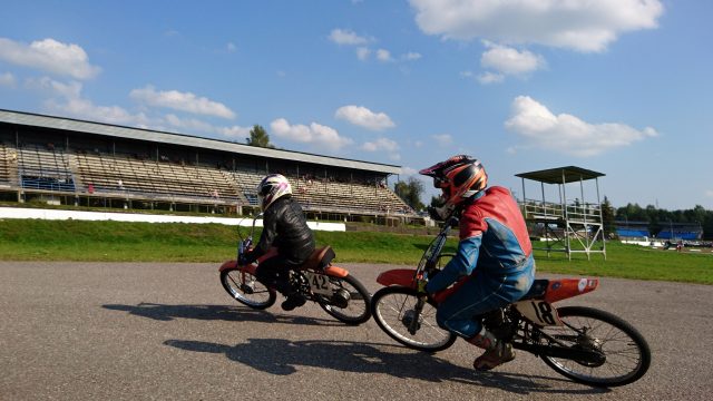 Mostre foto Sony Xperia X Compact