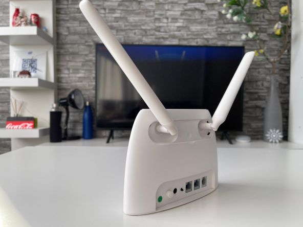 TENDA 4G06