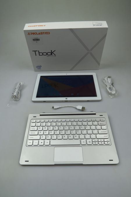 Teclast Tbook 16 Pro, continutul cutiei