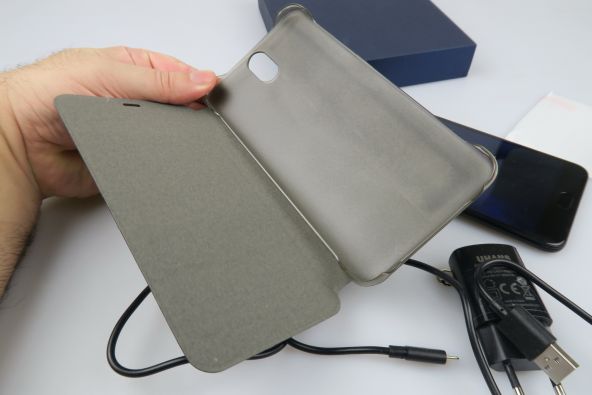 UHANS Max 2, continutul cutiei