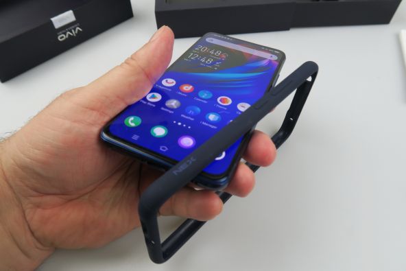 Vivo NEX Dual Display scos din cutie