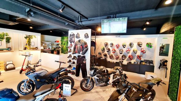 Zeno Electric Store