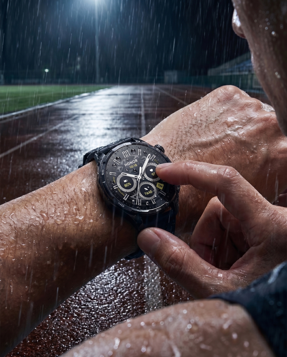 HONOR pune două Watch 6 la bătaie în campania „Fii activ”; concursul ține până pe 30 septembrie