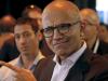 Momentul acela când CEO-ul Microsoft face mişto de tine pentru că ai iPad