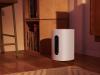 Sonos lansează Sub Mini, un subwoofer compact şi curbat, cu sunet puternic