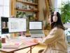 Logitech a lansat camerele web Brio 500 și căștile Zone Vibe - Periferice accesibile și sustenabile pentru mediul de lucru hibrid