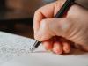 Tu mai ştii să scrii de mână? Generaţia Z a pierdut abilitatea de a scrie de mână