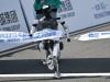 Tehnologia prinde viteză: roboți umanoizi participă la un semimaraton alături de oameni în capitala Chinei