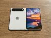 Primele imagini realiste cu iPhone Fold; Apple ar urmări o senzație apropiată de cea oferită de un iPad