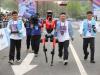 Viitorul e aici: Un robot umanoid domină un semimaraton din Beijing, depășind oamenii pe o distanță de 21 de kilometri (Video)