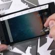 Razer Phone ajunge pe mâna lui JerryRigEverything, nu se îndoaie mult, rezistă la zgârieturi ca orice smartphone modern (Video)