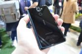 MWC 2018: Nokia 8 Sirocco prezentare hands-on - Nokia 8 mai rotunjit, cu încărcare wireless (Video)