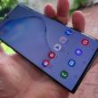 Samsung Galaxy Note 10+: Design de studiat pentru ergonomie şi comoditate