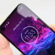 Motorola One Action: Acustică bună pentru ascultat podcasturi, OK și la muzică