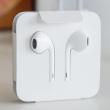 iPhone 12 va sosi fără căşti la pachet; Apple vrea să stimuleze vânzarea de AirPods