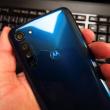Motorola Moto G8 Power: Design ergonomic, pe bază de plastic