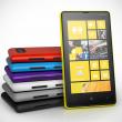 HTC 8S vs Nokia Lumia 820 - telefoane de volum cu WP8?