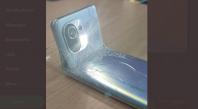 Xiaomi Mi 11 nu trece de „testul de îndoire”, ba chiar se îndoaie la 90 de grade