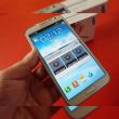 Samsung Galaxy Note II unboxing - iată ce se află În cutia noului phablet Samsung și iată și funcția Air View (Video)